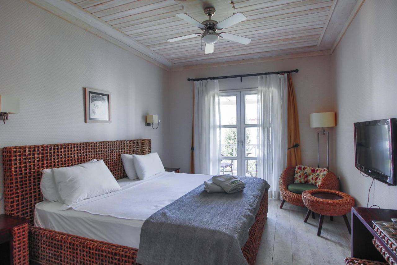Casa Oliva Alacati - Adults Only 14 Plus ภายนอก รูปภาพ